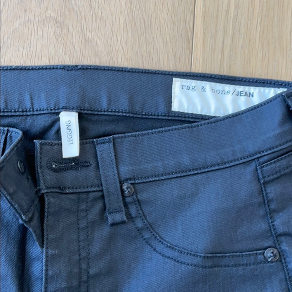 Rag & Bone Jean “the legging” in Black - Picture 2 of 5